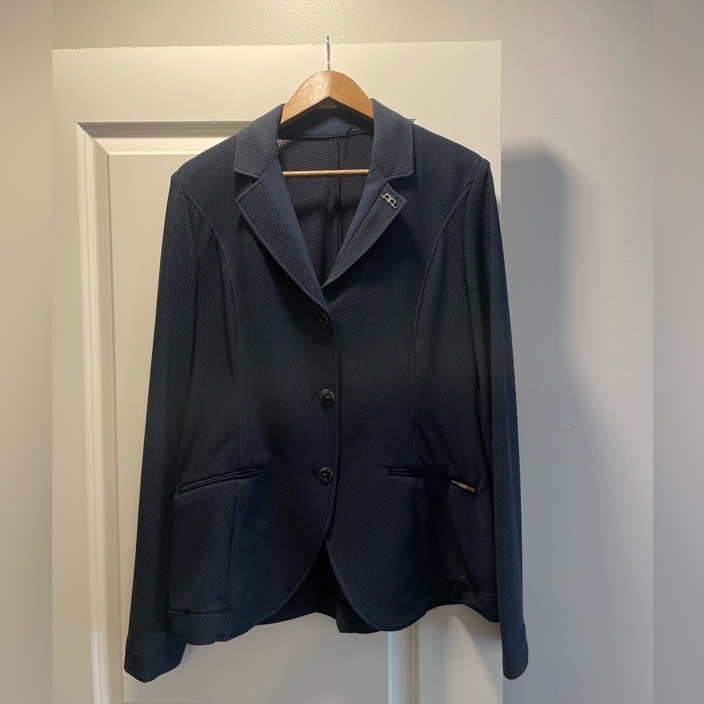 AA MotionLite Jacket
